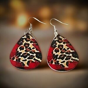 ⭐️ 5 for $25 Wood Festive Christmas Earrings Animal Print Tree
